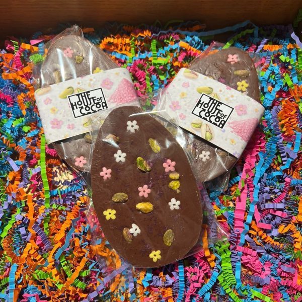 Milk Chocolate Dubai Angel Hair & Rose Egg