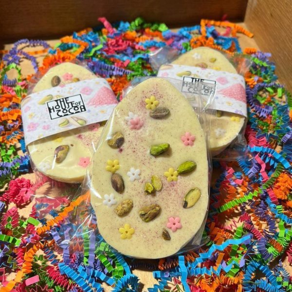 White Chocolate Dubai Angel Hair & Rose Egg